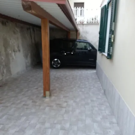 Nyaraló Gregorihouseroma